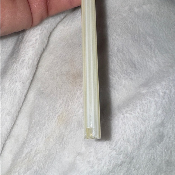 A vintage hand-blown Murano glass flower with a long stem. - Picture 7 of 9